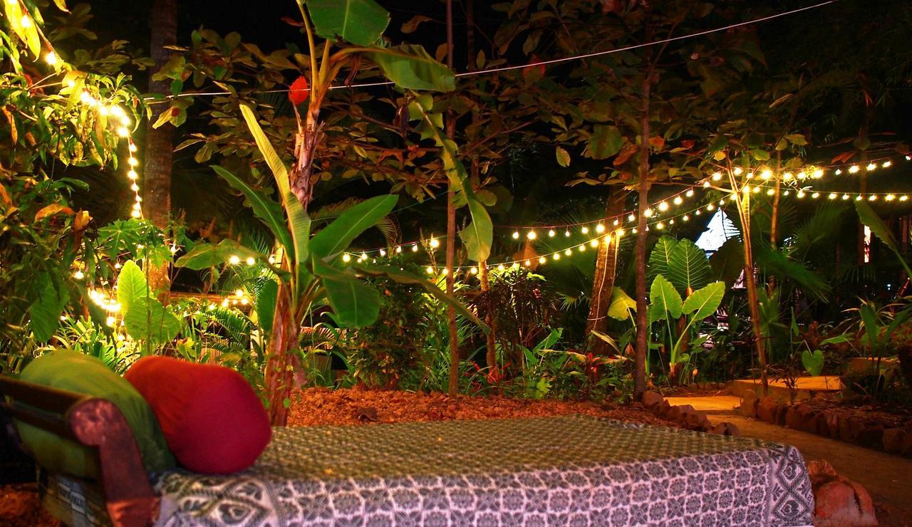 Secret Garden Resort Patnem Beach エクステリア 写真